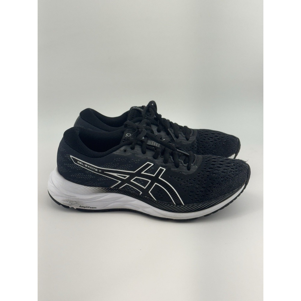 ASICS GEL-Excite 7 Women's Black/White Lace-Up Cushioned Sneaker Size 6